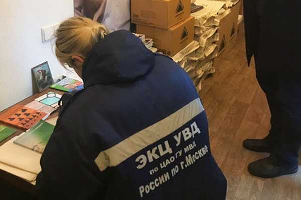В офис московского «Яблока» нагрянула полиция 55