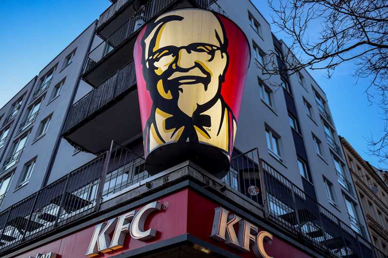 Консорциум ВТБ и Marathon стал владельцем KFC в России 17