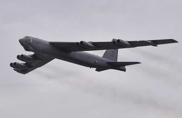 Минобороны зафиксировало пролёт ядерного бомбовоза США B-52 поблизости границ Рф 7