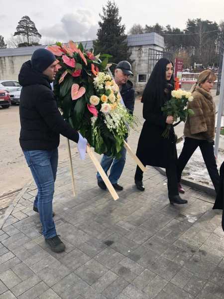 Прощание и похороны Юлии Началовой: онлайн-трансляция 355