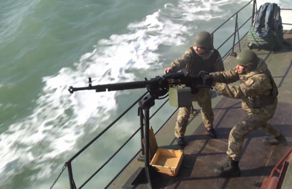 Украина проверила свою боеготовность в Азовском море 17