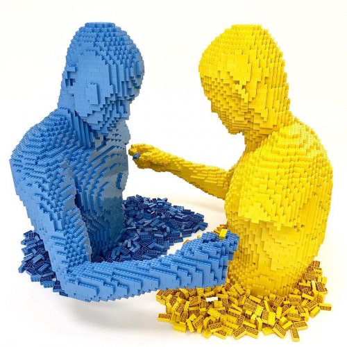 LEGO-арт Наната Савайи (21 фото)