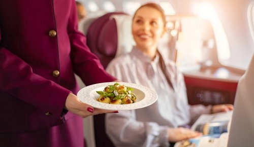 ТОП-10: Самая роскошная еда в самолетах по всему миру 45