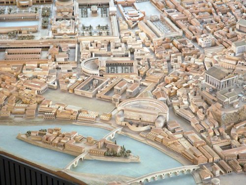 Археологу понадобилось более 30 лет, чтобы воссоздать самую точную модель Древнего Рима (9 фото) 55