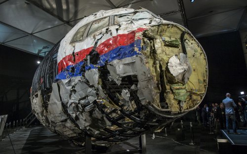 Помпео счел недостаточными отчеты России о крушении MH17
