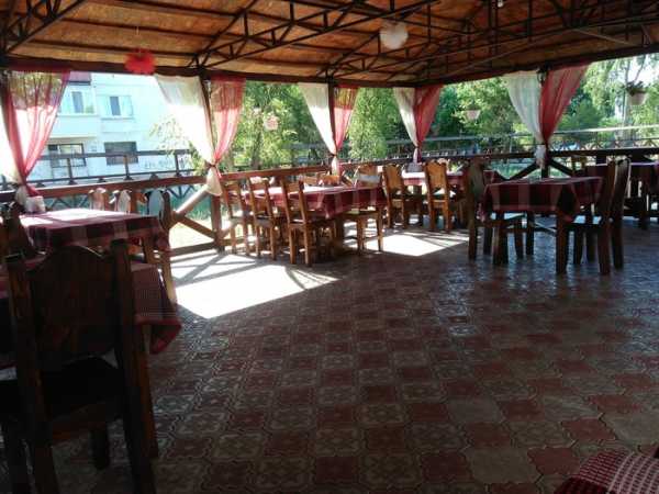 Владельцы кафе в Тбилиси раскаялись за «оккупационный сбор» для россиян 15