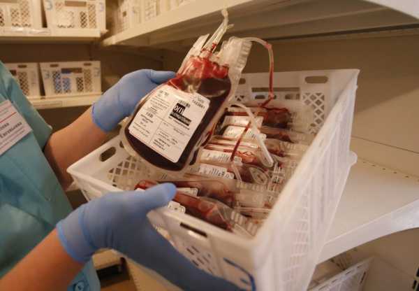 Исследователи смогли создать универсальную донорскую кровь