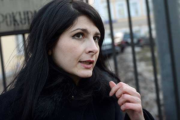 Правозащитница заявила об угрозах от семьи сестер Хачатурян после телеэфира 21