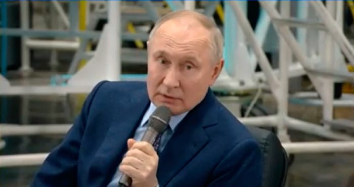 Путин обсудил
