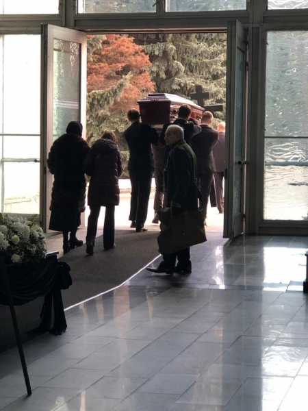 Похороны и прощание с Игорем Малашенко: онлайн-трансляция 141